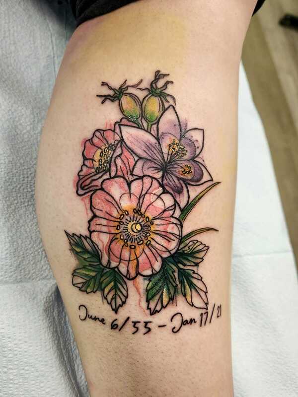floral tattoo by nicole at tantrix bodyart
